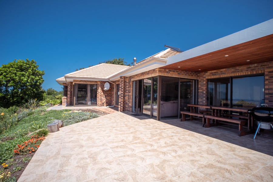 3 Bedroom Property for Sale in Wilderness Heights Western Cape